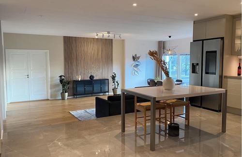 Backadalen Apartment | Exclusive newly apartment with free parking