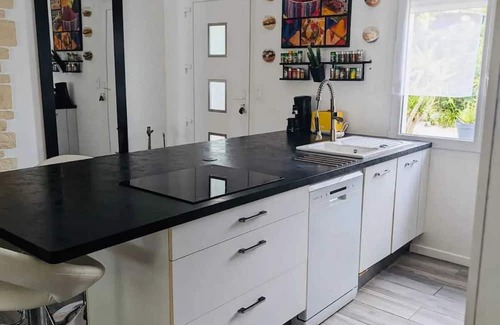 Saint-Paul-et-Valmalle Villa | Homerez - Villa in Saint-Paul-et-Valmalle