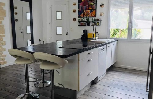 Saint-Paul-et-Valmalle Villa | Homerez - Villa in Saint-Paul-et-Valmalle