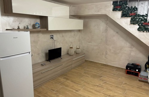 Cassano delle Murge Villa | Villa 'Marzla' with Private Terrace, Wi-Fi and Air Conditioning