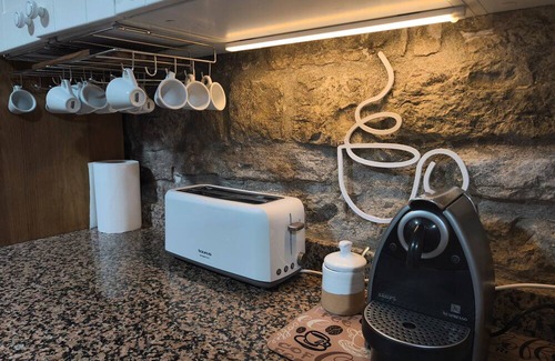 Sant Guim de la Plana House | Rural House 'La Rectoria De Vicfred' with Mountain Views, Wi-Fi and Air Conditioning