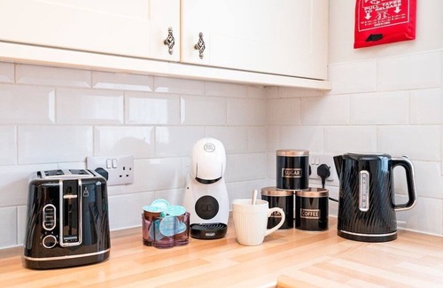 Market Rasen House | Luxury large home | Parking | Garden | Sleeps 6