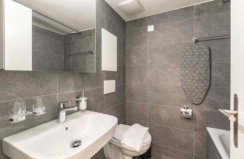 St. Gallen House | book2stay 2-room apartment #7 Altmann up to 4 people