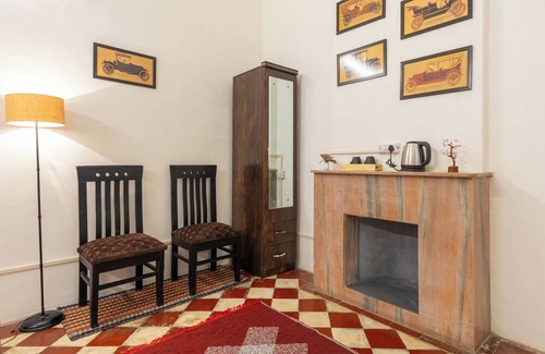 Bullawala Villa | Restored Heritage Villa | Vintage Car Ride | Prime Rajpur - Dehradun