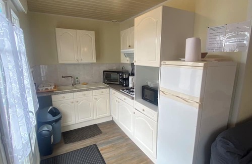 Saint-Amand-les-Eaux Apartment | T2 ground floor apartment 2.5kms from town center and casino