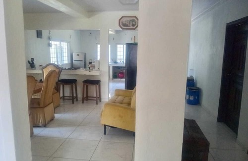 Yoro House | Terrific 3-bedroom house with AC in El Progreso