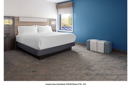 Harrisburg Hotel | Luxury hotel with a fitness center and AC in the heart of Harrisburg.