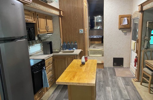 Sarteneja House | Serene RV with AC in charming Sarteneja