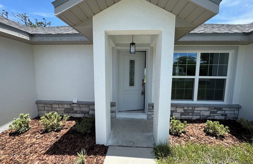 Spring Hill House | Charming 3-bedroom house in Spring Hill