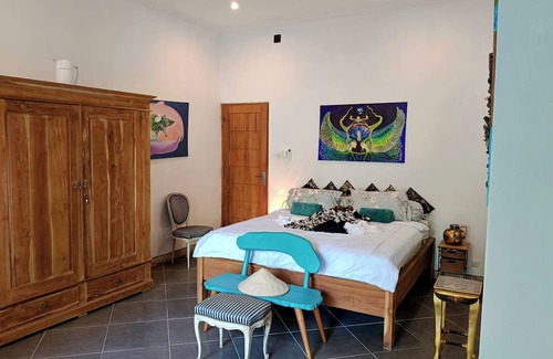 Bukti Bed & Breakfast | Mermaid Suite With AC 1 B&B - Bali Jungle Retreat with Fine Dining & Eco Pool