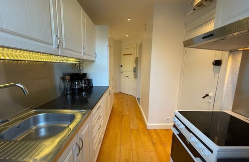 Valby Apartment | L - Gammel jerne 19,1