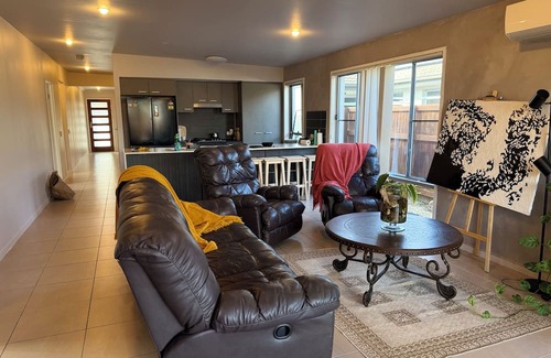 Mango Hill House | The Atelier Master Suite