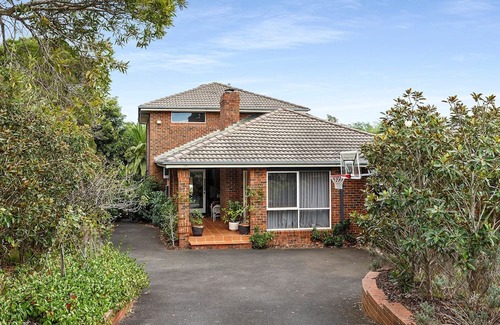 Mount Eliza House | Palmyra Villa | Pool & Spa | Steps to Village