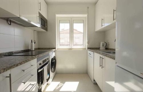 Amadora Apartment | Apartment BV.01 - Modern and Comfortable T1 in Amadora, on Lisbon's doorstep!