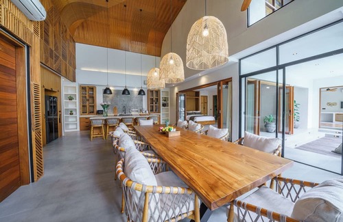 Munggu Villa | 5 Star Villa with Majestic Views, Bali Villa 2167
