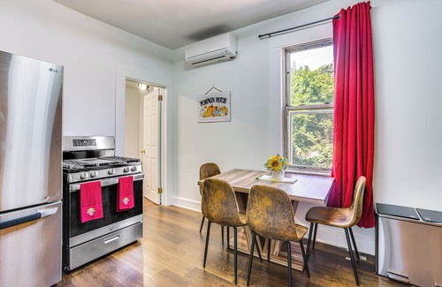 Lodi Apartment | Walkable Location: Pet-Friendly Apartment in Lodi!