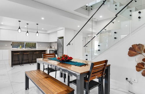 Lidcombe House | Modern House near Sydney Olympic Park