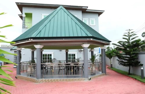 Accra Apartment | De GraceManuel Terrace