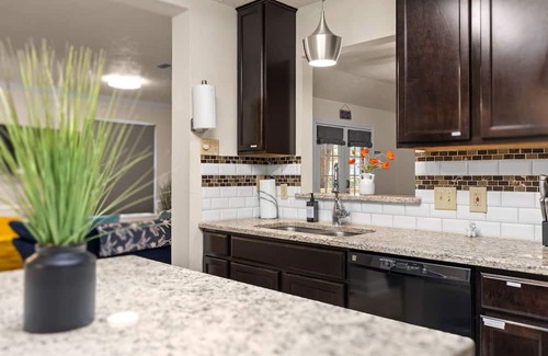 North San Antonio - SAT House | New Listing! Castle Hills Gem - Sleeps-14 - Game Room - Hot Tub - Best Location!