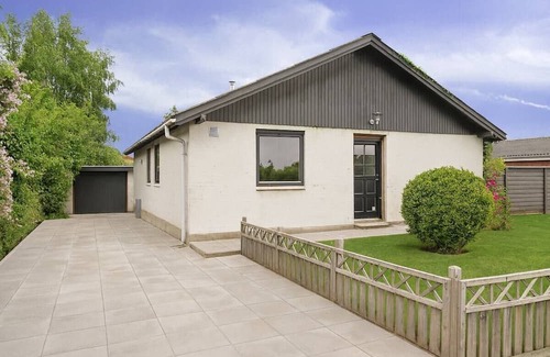 Odense House | The Lucky Peer – 4BR House with Free Parking, Netflix & WiFi