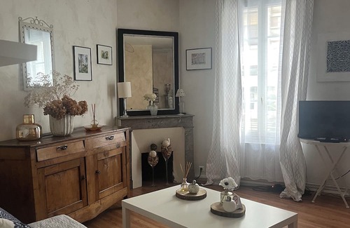 Angouleme Apartment | Angoulême cosy apartment in the city center