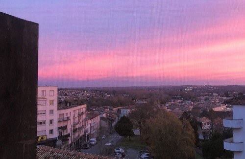 Angouleme Apartment | Angoulême cosy apartment in the city center