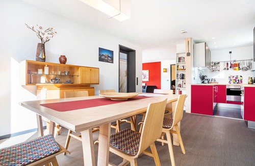 Zingst House | Holiday Home 'Börnsteen' with Private Terrace, Own Garden and Wi-Fi