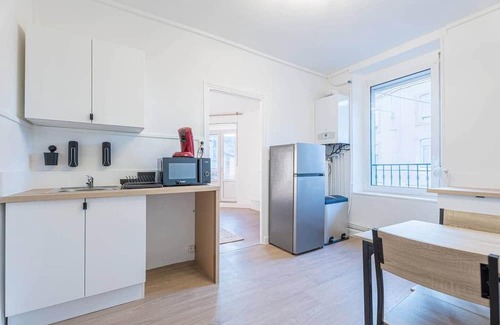 Homecourt Apartment | Le Cindy - Spacious - Bright - Wifi - Station