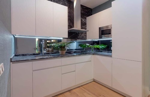 Egia Apartment | BIG Full Apart 4 ROOMS in a Centric Home Parking Included