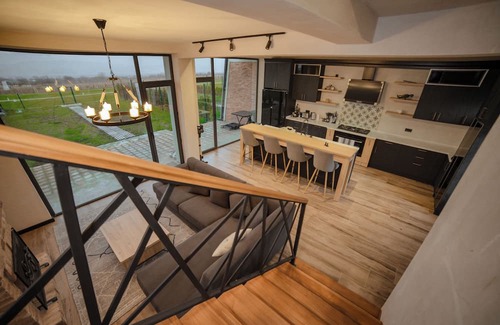 Telavi Villa | Luxury Villa in Alazani Valley Residence