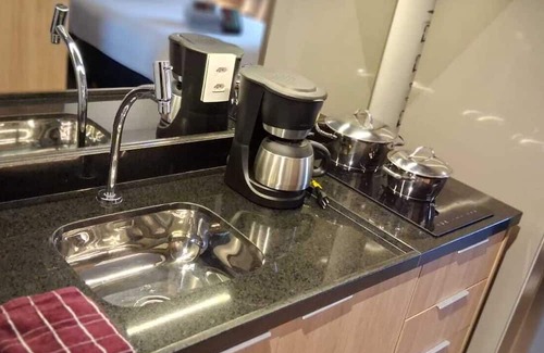 Indianopolis Apartment | Studio Aronni next to Ibirapuera Shopping Mall