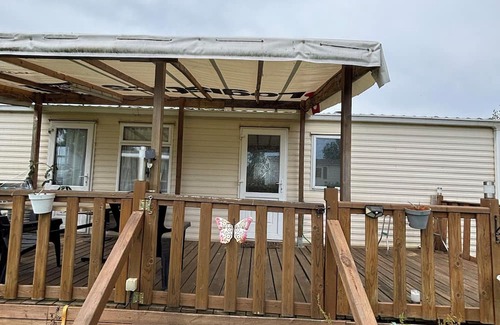 Renty House | Camping La Tentation - Mobil-home Pistache