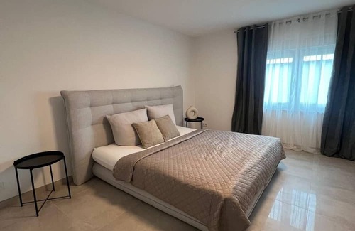 Schwanau Apartment | Luxury Apartment Midami