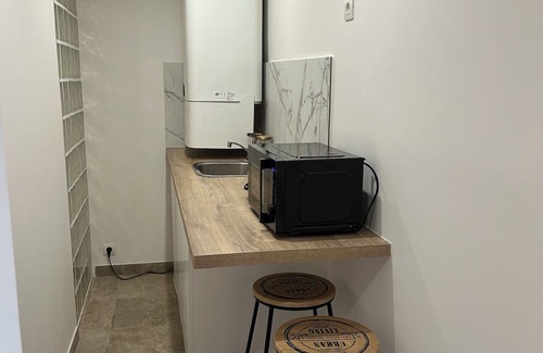 Montreuil Apartment | Appartement Balnéothérapie Avec Extérieur