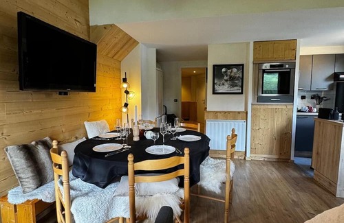 Tignes le Lac Apartment | Ski-in ski-out garage superb Duplex view 8 people bright 3 bedrooms 2 bathrooms