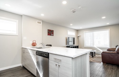 Winnipeg Apartment | nnnnnnnnnnnExective Suites for Comfort and convenient downtown stays.