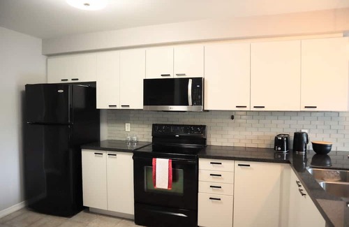 Breslau House | Luxury Breslau Retreat |Fenced yard |Steps to Park |Near Airport