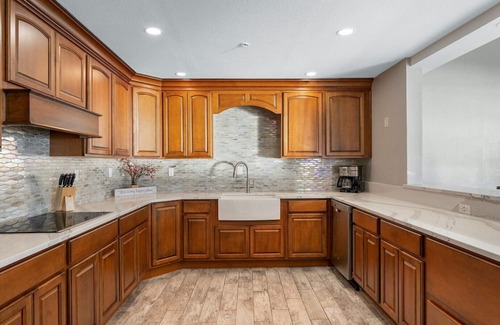 Crystal Beach House | Cabana Club C408 - Beachfront, Sleeps 12, Great Location in Destin, Free Golf