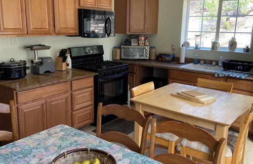 Fawnskin Cabin | Secluded 3-bedroom cabin in Fawnskin, Big Bear