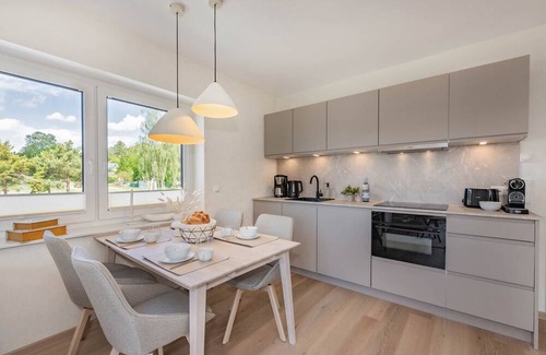 Ueckeritz Apartment | Cozy vacation home "Domizil zum Lerchengrund 06" in Ückeritz near the beach