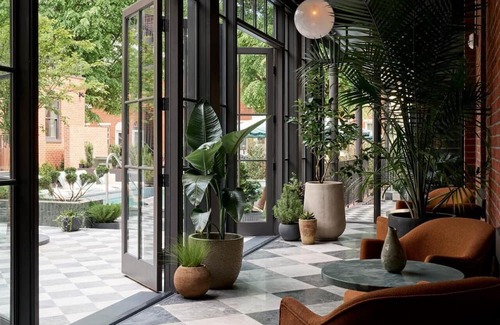 Fishtown House | 4 One Bedroom Suite at Anna & Bel – Chic Design Near Rittenhouse Square