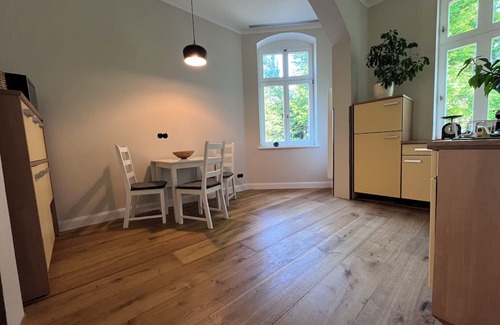 Hinterhain Apartment | NEW! Vogtland Herberge Auerbach 3 guests and baby