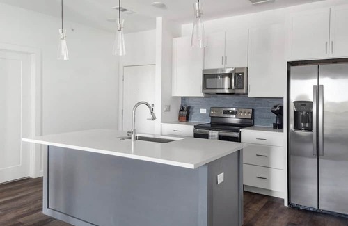 Austin Apartment | Artesian 1BD 18 - One Bedroom Apartment, Sleeps 2