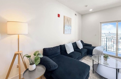 Olde Richmond Apartment | Cozy 1BD Apt | Fishtown | Gym & Pool