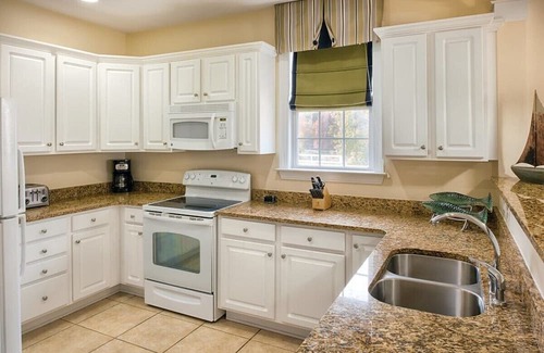 Santee Apartment | Santee Condo 2BR 2BA 3 Beds