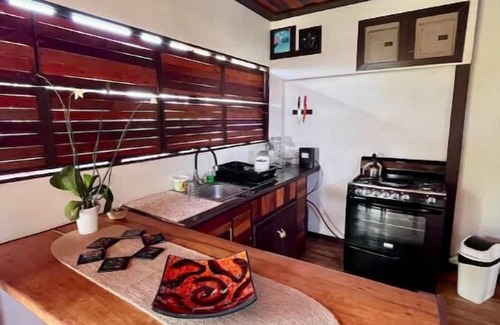 Las Olas Beach Community Condo | Casa Macaw Ocean View 3-bedroom condo in fantastic Esterillos Oeste with AC,WiFi