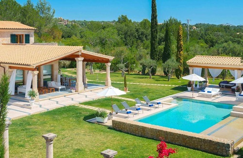 Pollensa Villa | My Rental Homes - Villa Serafino with baebeque and pizza oven and private pool