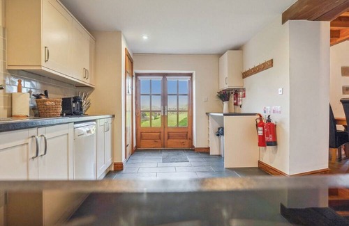 Margam House | The Stone Barn Cottage /Hot Tub