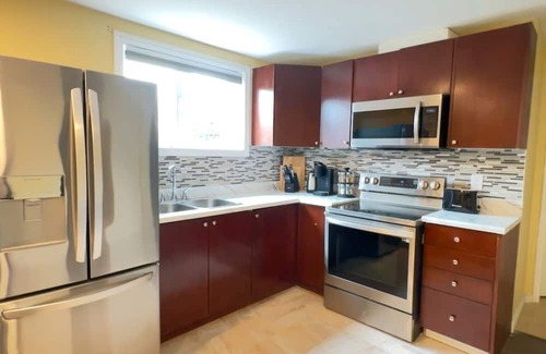 Leamington House | Foresight Chalets Carolina Woods Suite
