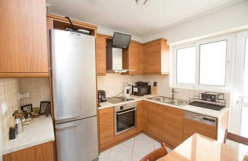 Pasalimani Apartment | Illusion 1 - Cozy Retreat in Central Piraeus